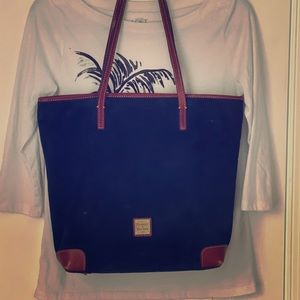 Ladies bag designer Dooney Bourke dark blue purse